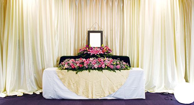 花葬式 家族葬シンプルプランの花祭壇